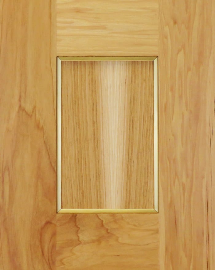 Shaker door with brushed brass inlay